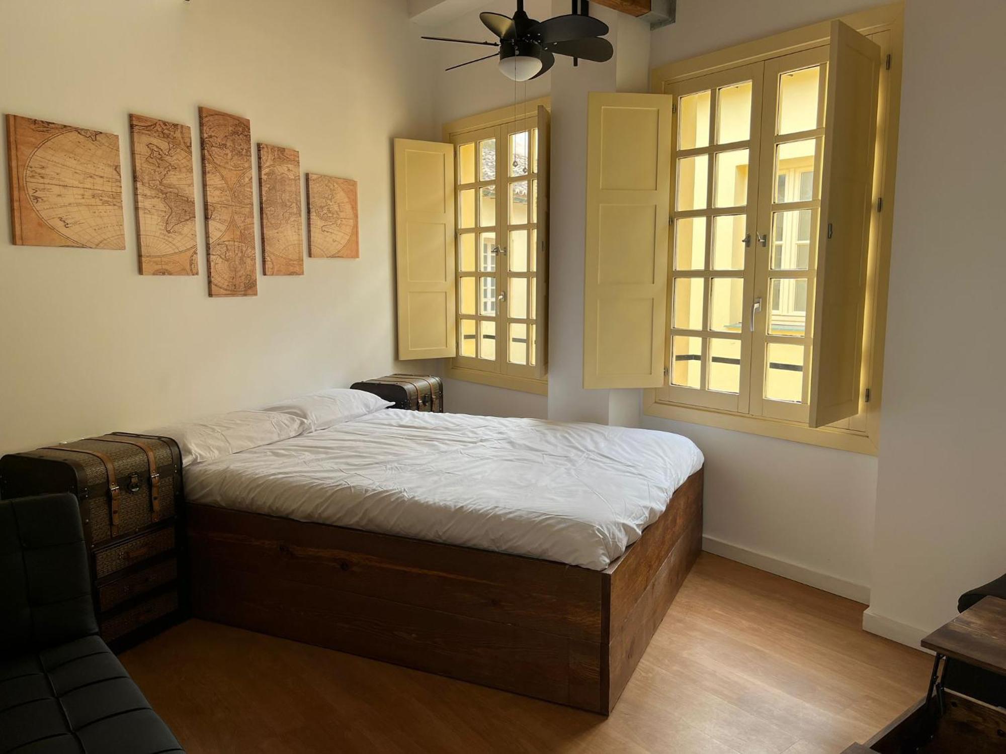 Luxury Apartments Chinitas 11 Малага Экстерьер фото