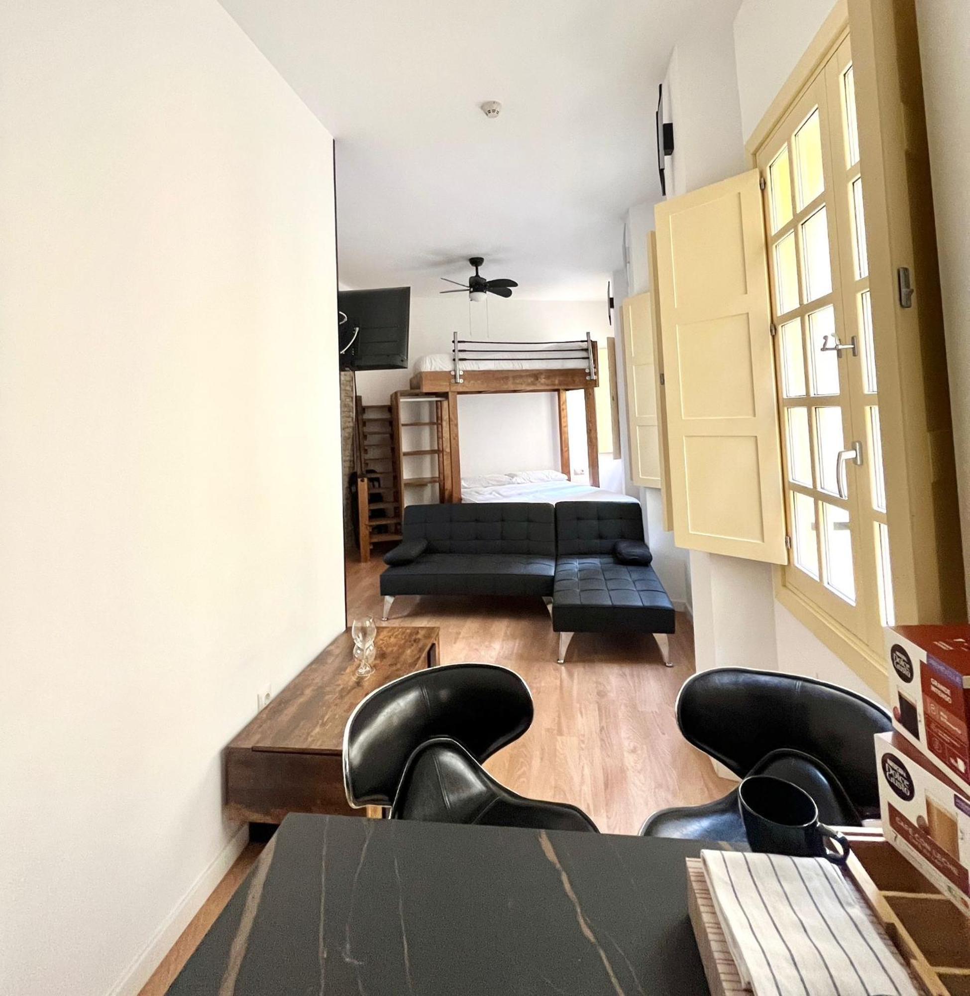 Luxury Apartments Chinitas 11 Малага Экстерьер фото
